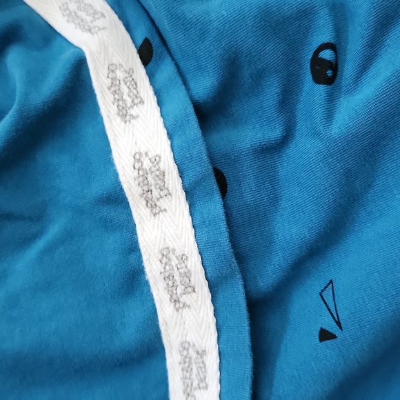 (3/$35) EUC Peekaboo Beans collared long sleeve (approx 6-9 months) - Picture 5 of 5